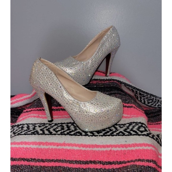 Sexy Falaili heels size 7 - Picture 1 of 5